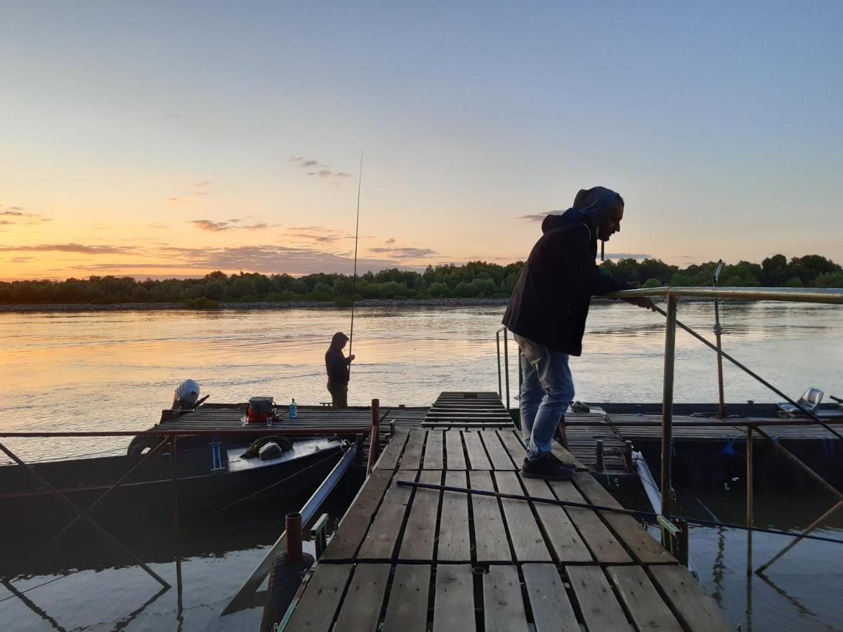 Agropensiunea Beluga Gorgova Buitenkant foto